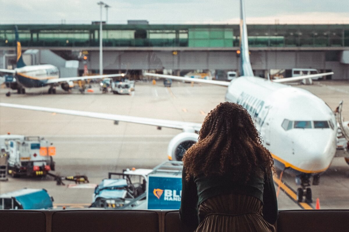 Why Should You Pre Book Your Airport Transfer